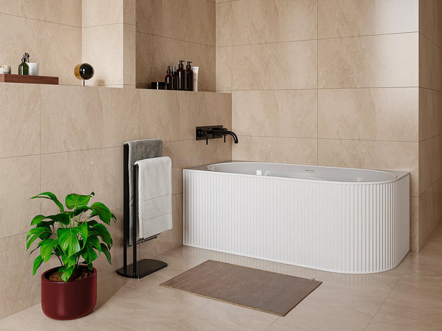 Baignoire asymétrique striée avec tablier fixe - Blanc mat - 150 cm - BARBORI