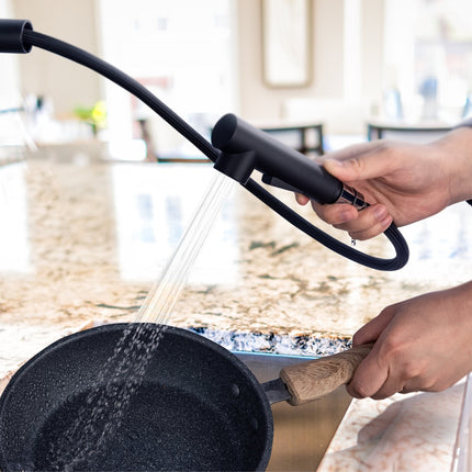 Robinet de cuisine professionnel finition noire avec bec extractible - DS CONCEPT Hydra